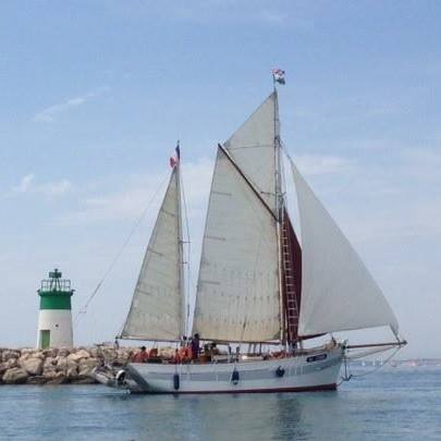 LES AMARRES D'AMOUR
