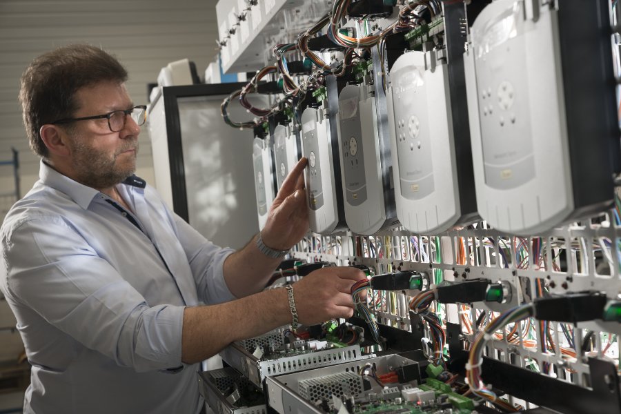 Crédit photo : Jean-Claude MOSCHETTI / BODET / FIRST-TF / CNRS Photothèque.