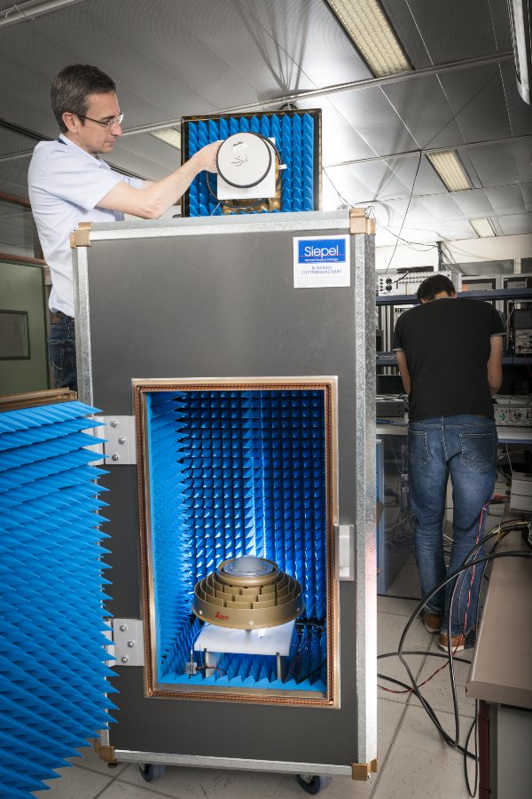 Crédit photo : Jean-Claude MOSCHETTI / CNES / FIRST-TF / CNRS Photothèque.